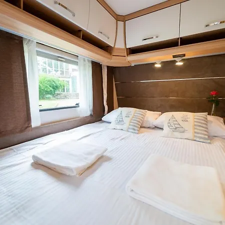 Velo Camp Nad Jeziorem Dadaj *