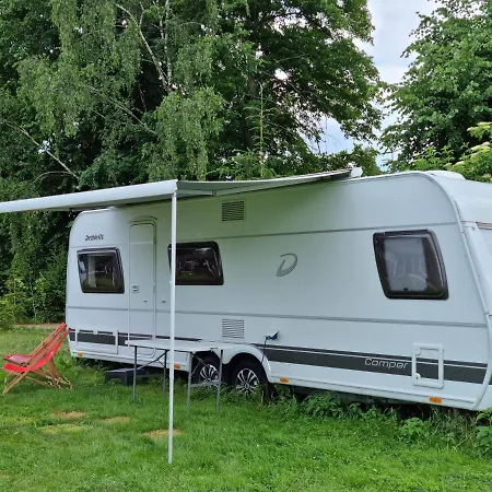 Velo Camp Nad Jeziorem Dadaj Chata