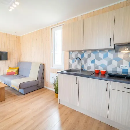 Chata Velo Camp Nad Jeziorem Dadaj