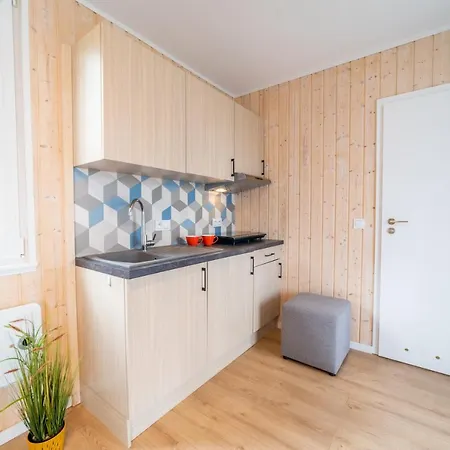 Velo Camp Nad Jeziorem Dadaj Gerendaház *