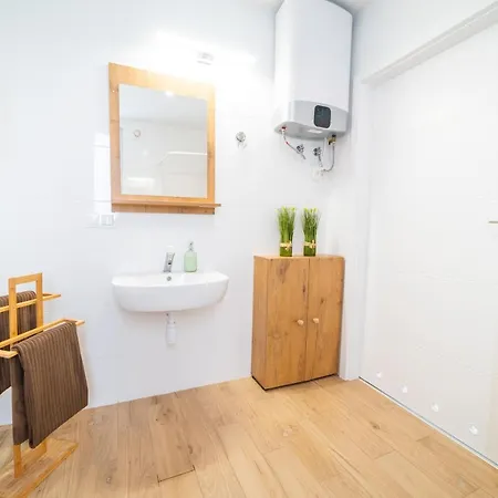 Velo Camp Nad Jeziorem Dadaj *